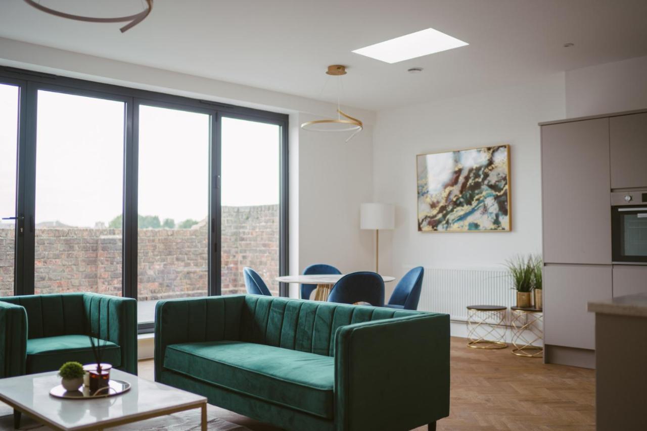 York Riverside Apartments Extérieur photo