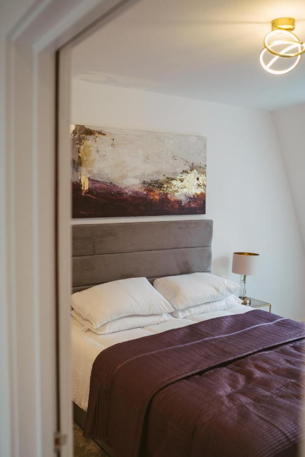 York Riverside Apartments Extérieur photo
